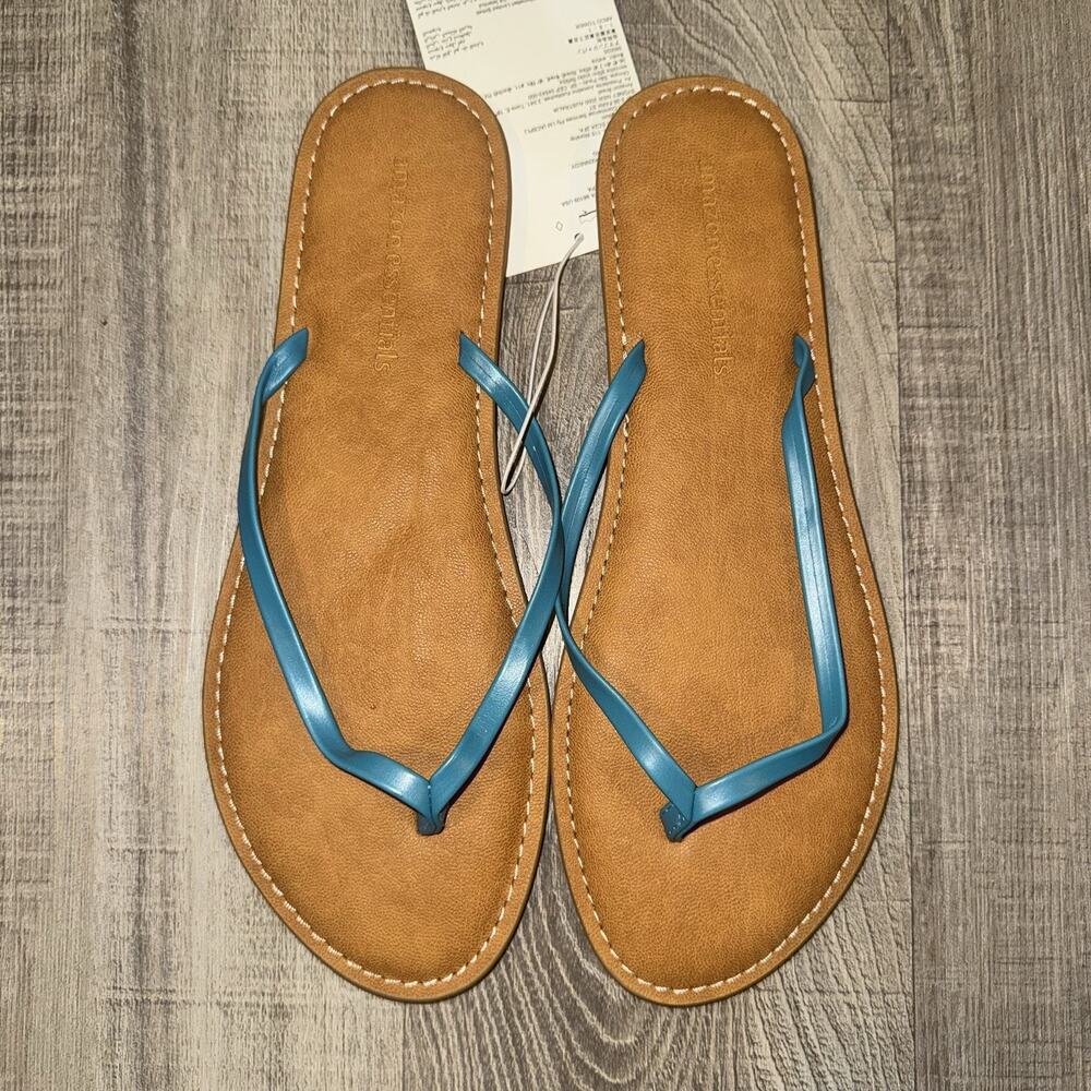 Amazon Essentials Womens Size 10 Teal Blue Thong Flip Flop Sandals NWT